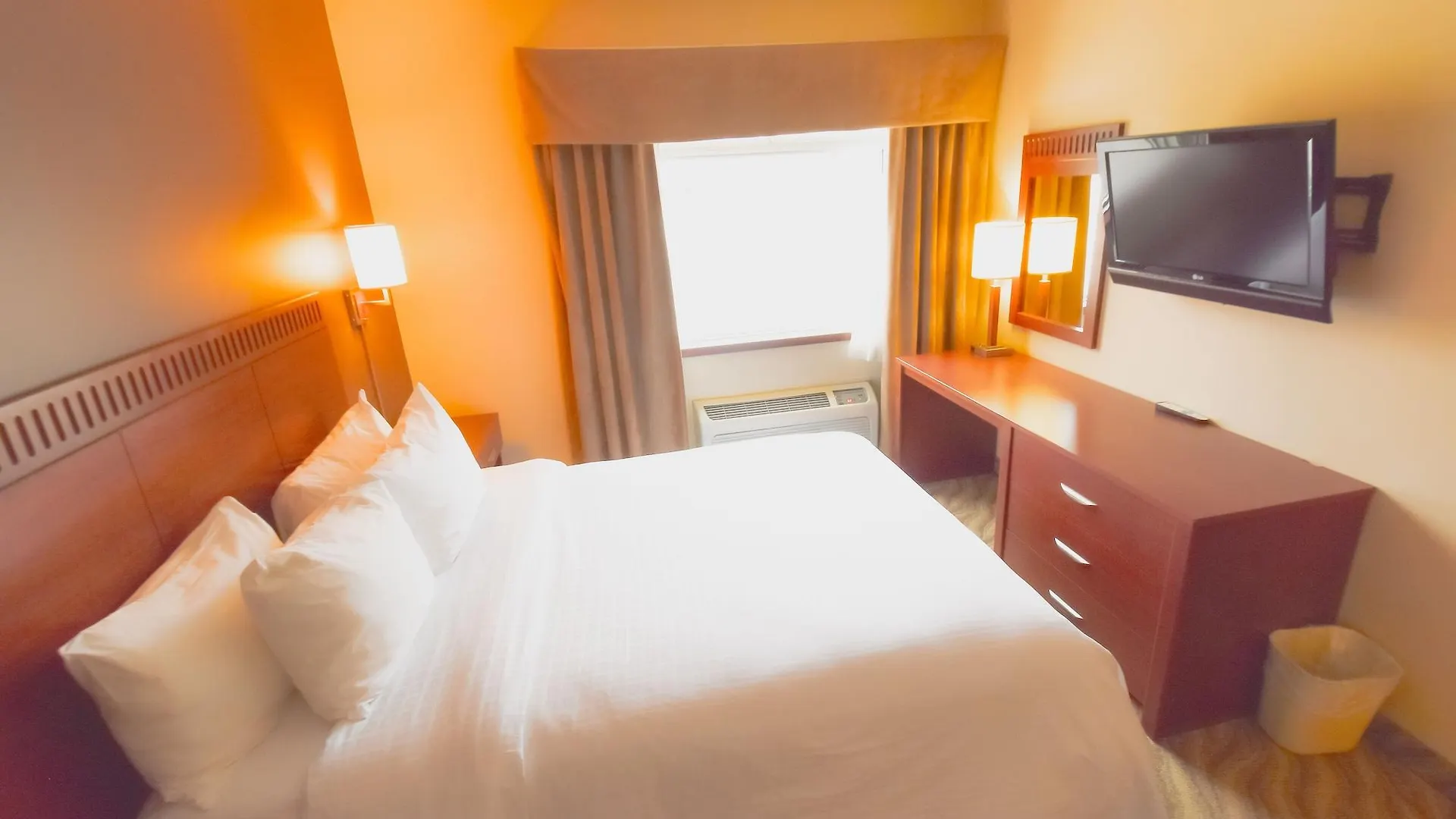 Hotel Canad Inns Destination Centre Garden City Winnipeg