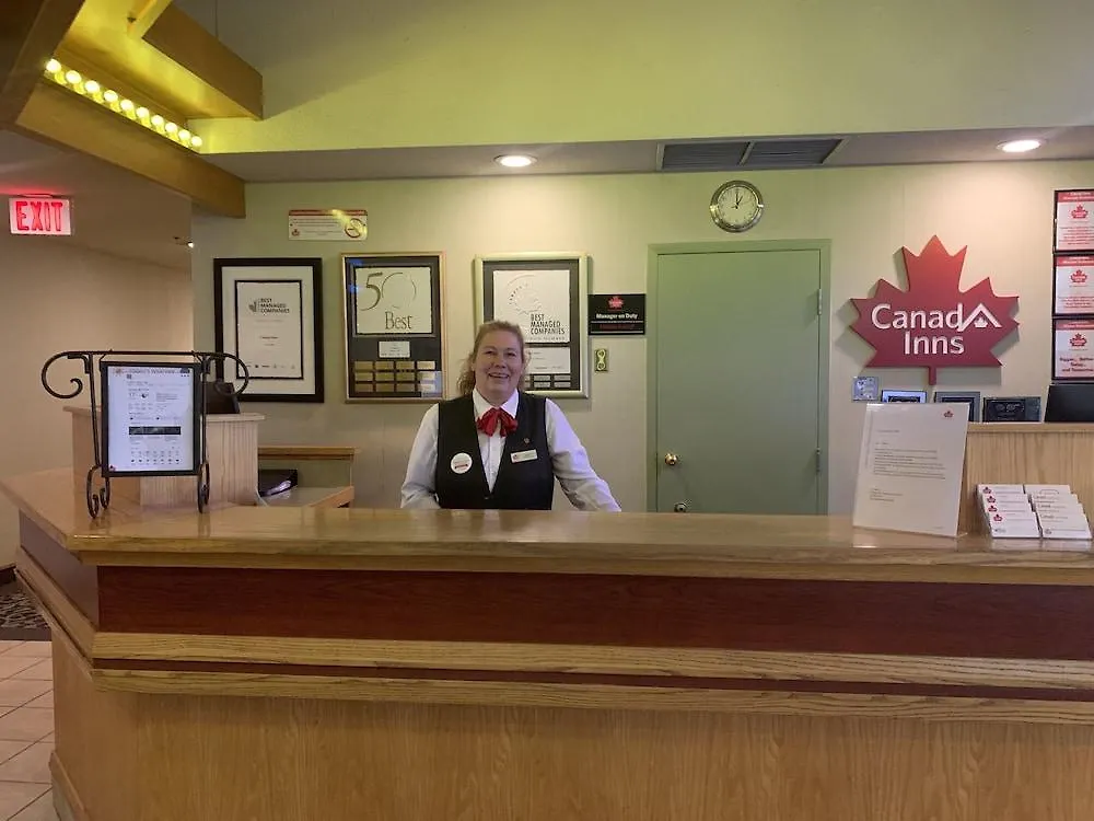 Hotel Canad Inns Destination Centre Garden City Winnipeg