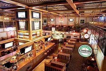 Hotel Canad Inns Destination Centre Garden City Winnipeg