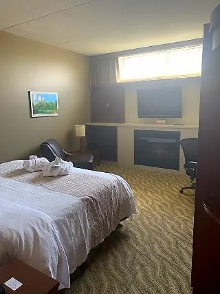 Canad Inns Destination Centre Garden City Winnipeg 3*,
